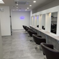Ai-ney BLOOM 豊橋駅前店